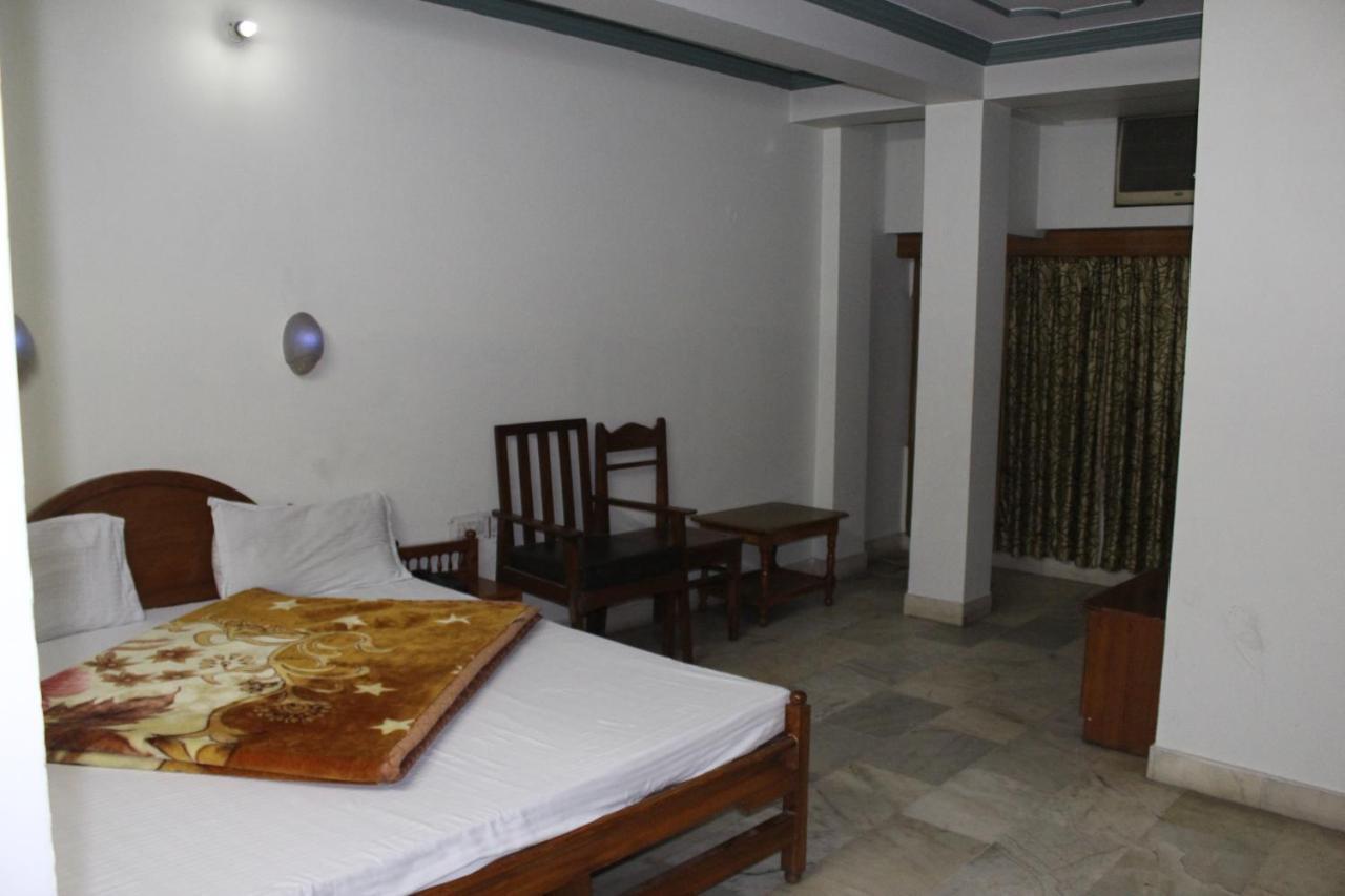Simla Hotel Jaipur Exteriör bild