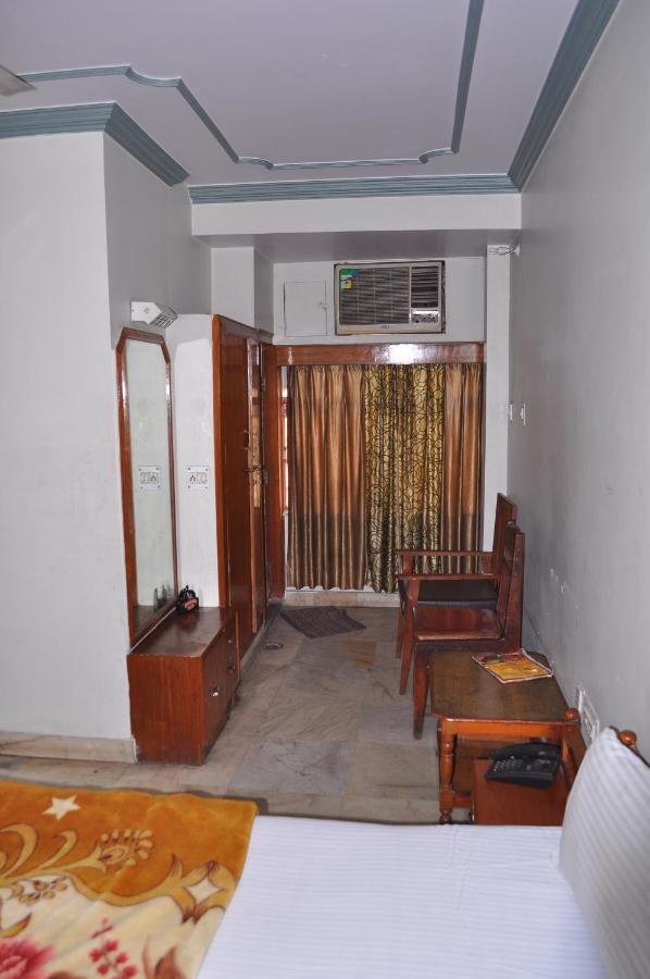 Simla Hotel Jaipur Exteriör bild